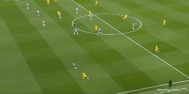 【西甲】巴萨4比2客胜 提前4轮锁定西甲冠军